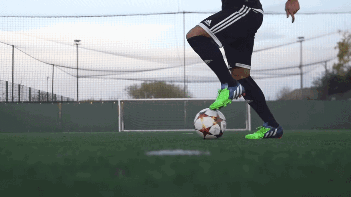 soccer trick - eureka heel flick
